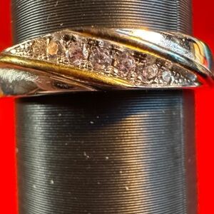 Elegant Gold and Silver Women's Ring